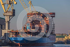 Shipyard have crane machine, Shipyard industry