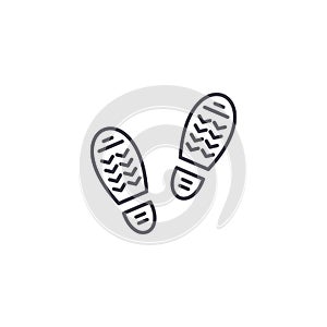 Shoe prints linear icon concept. Shoe prints line vector sign, symbol, illustration.