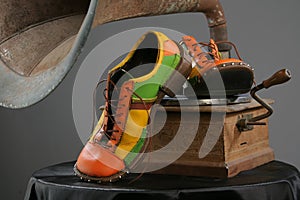 Shoes and grammofon