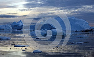 Shooting of ices at a short distance. An iceberg surface with thawing traces.