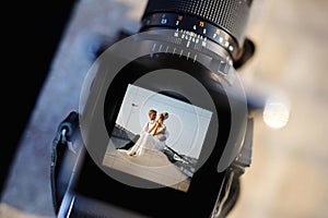 Shooting a wedding with an oldschool camera