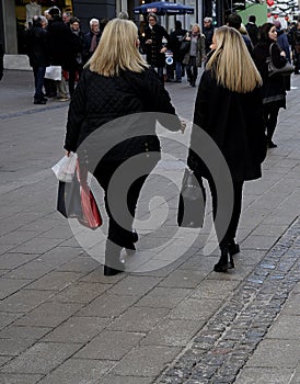 SHOPPERS READY FOR AMERICAN BLACK FRIDAY IN DENMARK