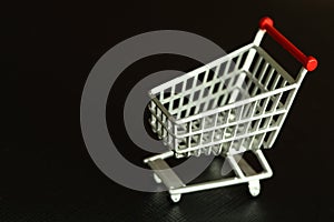 Shopping cart model scene.