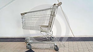 Shopping trolley cart