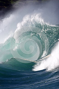 Shore breaking wave
