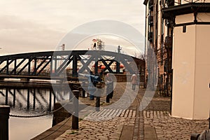 the shore leith old bridge