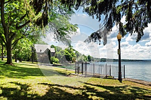 The shore of Skaneateles Lake