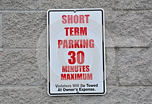 Short term parking sign photo