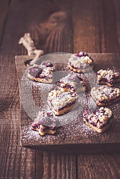 Shortbread biscuits with cherry filling