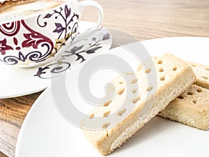 Shortbread fingers and coffee