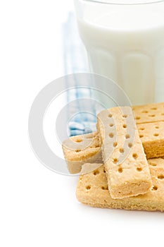 Shortbread fingers with milk