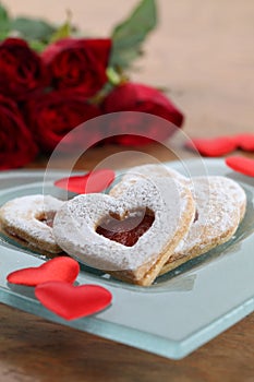 Shortbread hearts and roses