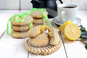 Shortbread lemon flavored cookies