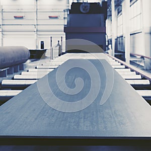 Shot blasting machine for processing of metal plates