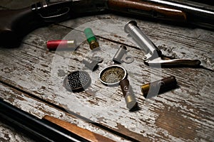 Shotgun, hunting cartridges with gunpowder