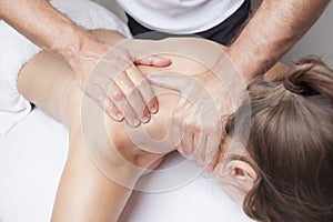 Spalla massaggio 