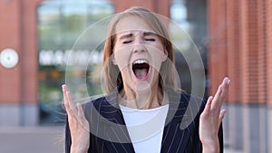 Shouting, Screaming Business Woman in Anger