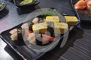 Shrimp and Egg Sushi Set