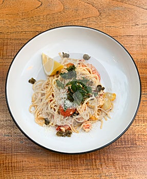 Shrimp linguine top view horizontal composition