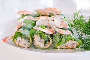 Shrimp roll wrapped with vegetable, healthy vietnamese food