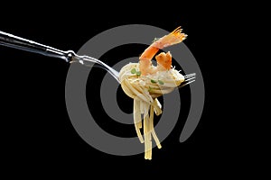 Shrimp spaghetti on fork