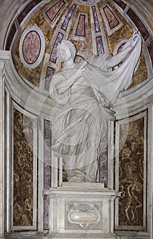 The shrine of Saint Veronica in the Basilica di San Pietro