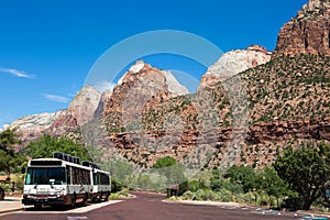 Shuttles Buses Zion National Park