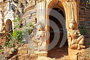 Shwe Inn Dain Pagoda complex