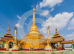 Shwe Taung Yoe Pagoda in Bago, Myanm