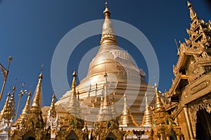 Shwedagon Paya, Yangoon photo