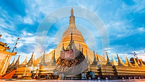 Shwemawdaw Pagoda Shwemawdaw Pagoda the hightest pagoda in mya