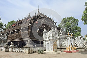 Shwenandaw Kyaung Temple