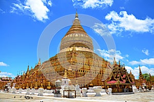 Shwezigon Pagoda or Shwezigon Paya