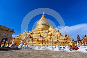 Shwezigon Paya, Bagan