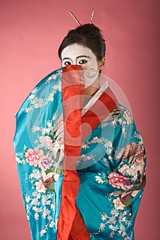 Shy Geisha in yukata
