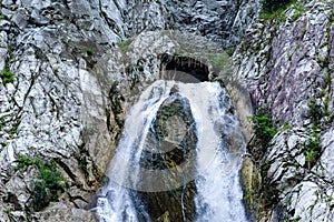 Sichuan Ganzi Mountain Waterfall