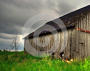 Side barn