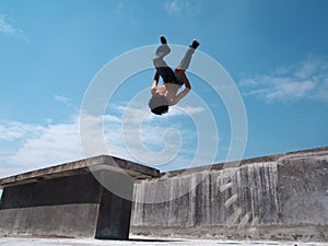 Side Flip Parkour