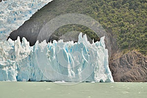 Side of Spegazzini Glacier photo