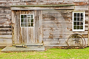 Side of unpainted barn