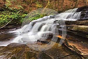 Side View of Beecher Creek