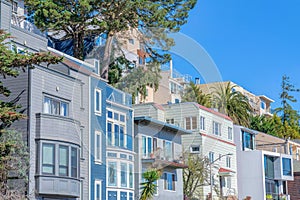 Side view of a neighborhood with rowhouses in San Francisco, CA