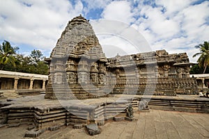 Side view of Somnathpur Temple photo