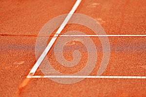 Sideline tennis clay court detail