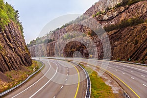 Sideling hill photo