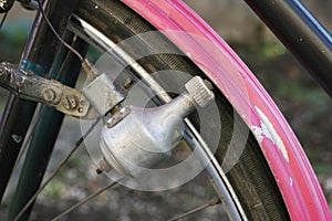 Sidewall dynamo system photo