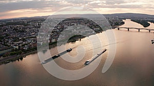 Sideways shot of ships on the Rhine river in front of Mainz