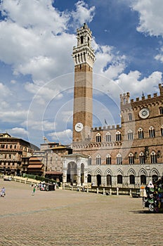 Siena and grabs an ancient tradition