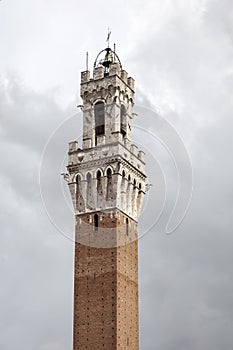 Siena, Torre del Mangia (Palazzo Pubblico) at the Piazza del Campo, Tuscany, Italy