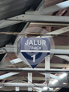 Sign of Jalur Track One